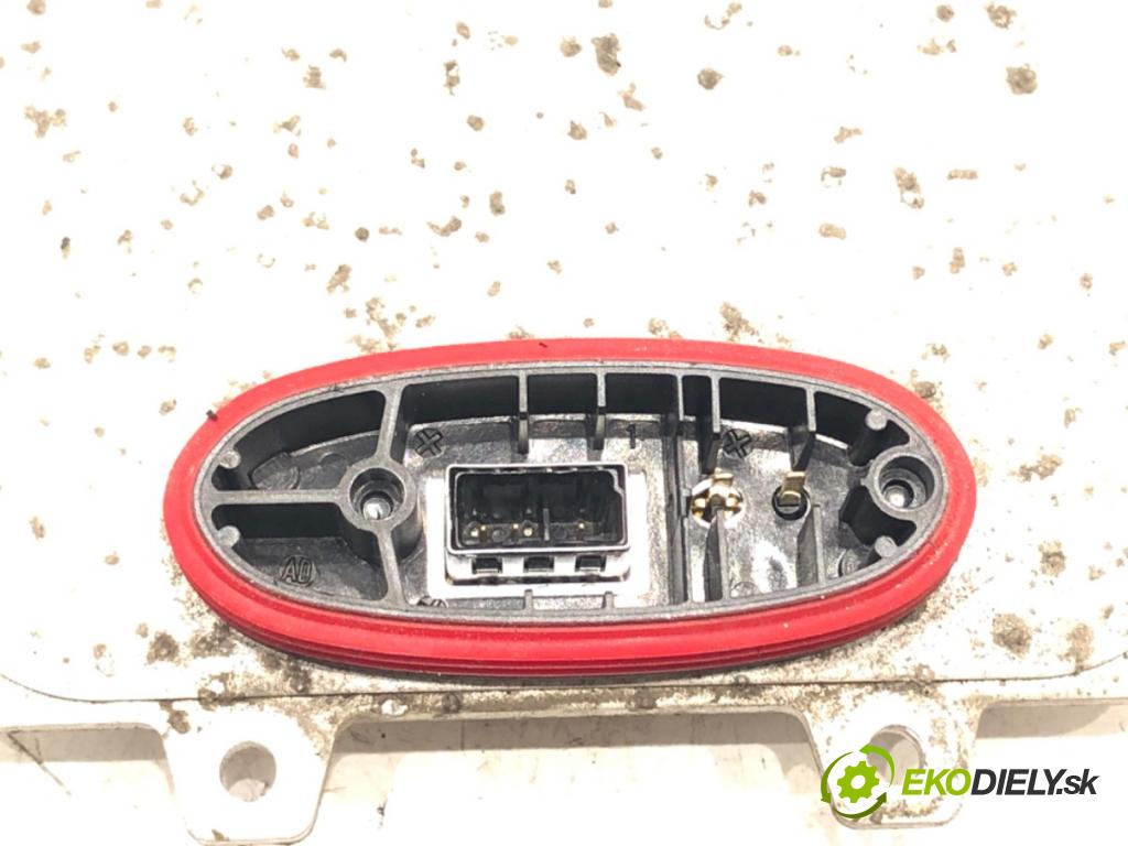 CITROEN C4 GRAND PICASSO I (UA_) 2006 - 2013    2.0 HDi 138 100 kW [136 KM] olej napędowy 2006 - 2013  Menič XENON 5DV009000-00 (Riadiace jednotky xenónu)