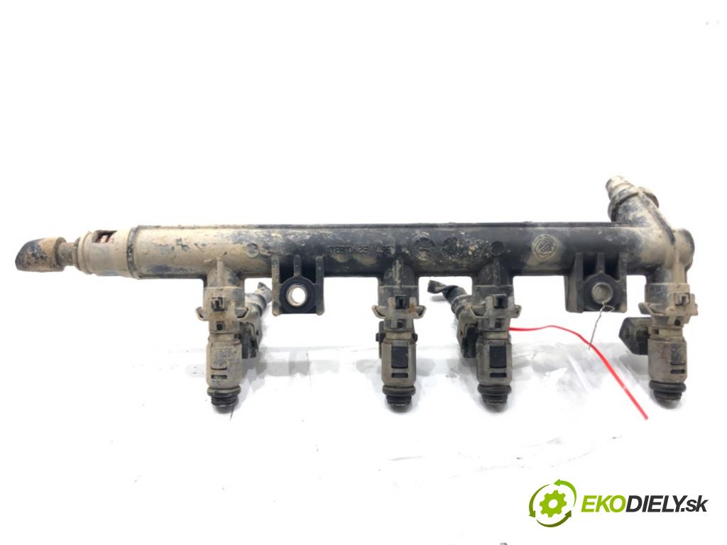 FIAT PANDA (169_) 2003 - 2022    1.2 (169.AXB11, 169.AXB1A) 44 kW [60 KM] benzyna 2003 - 2022  Lišta vstrekovacia 3219018301 (Vstrekovacie lišty)