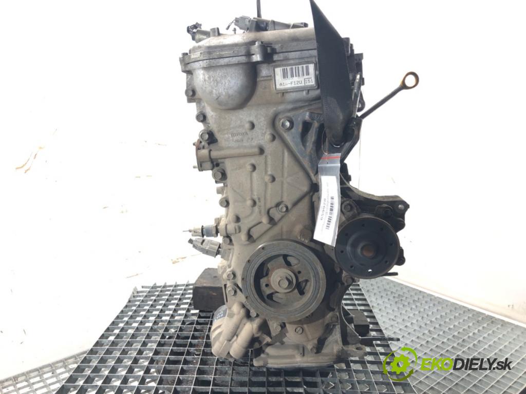 TOYOTA COROLLA sedan (_E18_, ZRE1_) 2013 - 2019    1.6 (ZRE181_) 97 kW [132 KM] benzyna 2013 - 2018  motor 1ZR-FAE (Motory (kompletní))