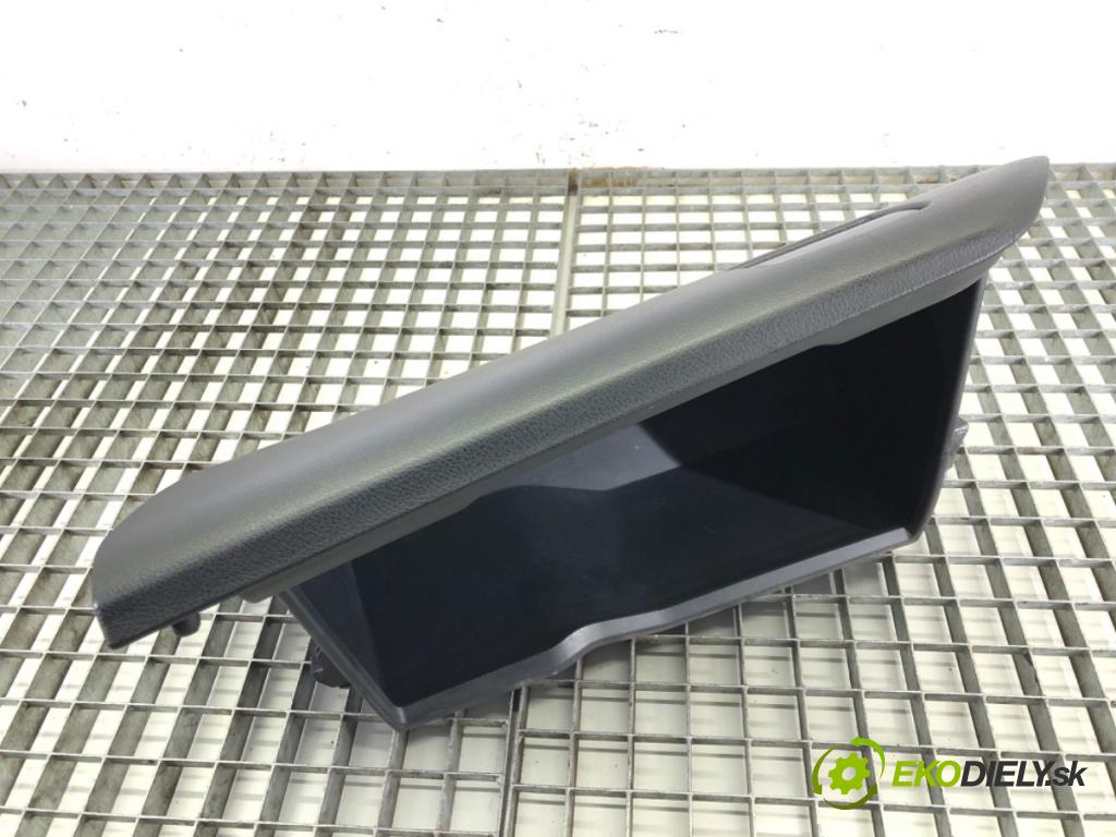 TOYOTA COROLLA sedan (_E18_, ZRE1_) 2013 - 2019    1.6 (ZRE181_) 97 kW [132 KM] benzyna 2013 - 2018  Priehradka, kastlík spolujazdca  (Priehradky, kastlíky)