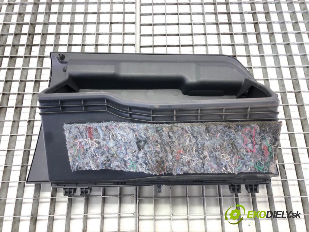 TOYOTA COROLLA sedan (_E18_, ZRE1_) 2013 - 2019    1.6 (ZRE181_) 97 kW [132 KM] benzyna 2013 - 2018  Priehradka, kastlík spolujazdca  (Priehradky, kastlíky)