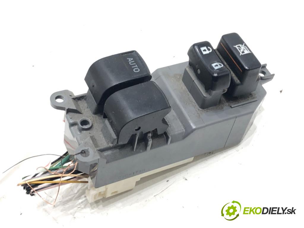 TOYOTA COROLLA sedan (_E18_, ZRE1_) 2013 - 2019    1.6 (ZRE181_) 97 kW [132 KM] benzyna 2013 - 2018  Prepínač okien 192832 (Prepínače, spínače, tlačidlá a ovládače kúrenia)