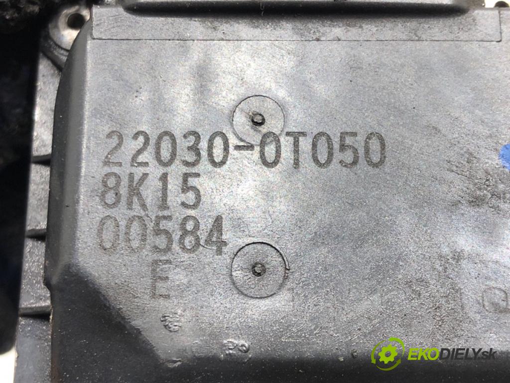 TOYOTA COROLLA sedan (_E18_, ZRE1_) 2013 - 2019    1.6 (ZRE181_) 97 kW [132 KM] benzyna 2013 - 2018  Škrtiaca klapka 22030-0T050 (Škrtiace klapky)