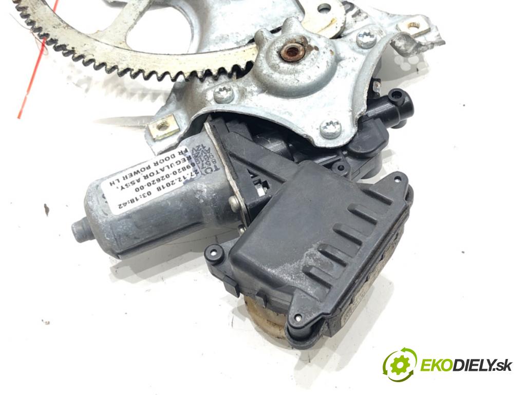TOYOTA COROLLA sedan (_E18_, ZRE1_) 2013 - 2019    1.6 (ZRE181_) 97 kW [132 KM] benzyna 2013 - 2018  mechanismus okna levý přední část 85720-02480