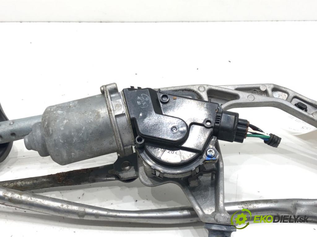 TOYOTA COROLLA sedan (_E18_, ZRE1_) 2013 - 2019    1.6 (ZRE181_) 97 kW [132 KM] benzyna 2013 - 2018  Mechanizmus stieračov predný 85110-02340 (Motorčeky stieračov predné)