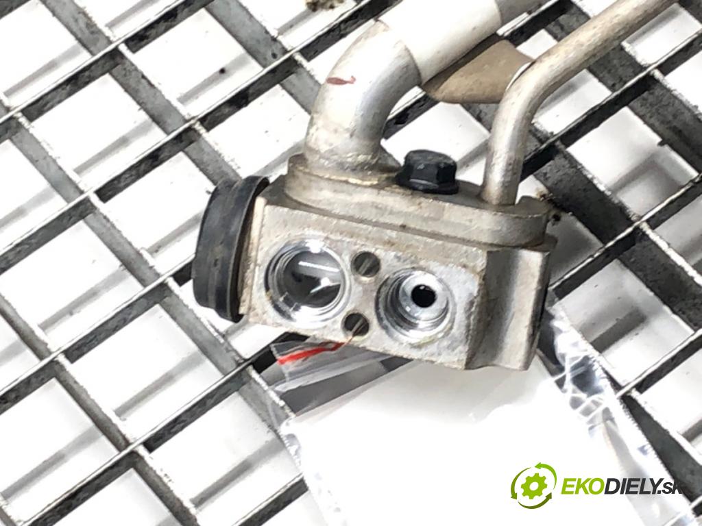 HYUNDAI i20 II (GB, IB) 2014 - 2022    1.2 61 kW [83 KM] benzyna 2014 - 2022  rúrka klimatizácie 97775C8030 (Rúrky klimatizácie)