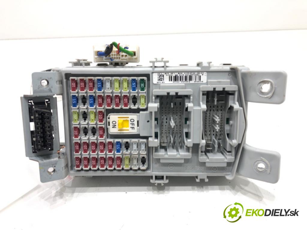 HYUNDAI i20 II (GB, IB) 2014 - 2022    1.2 61 kW [83 KM] benzyna 2014 - 2022  modul BSI 91950-C8560 (Pojistkové skříňky)