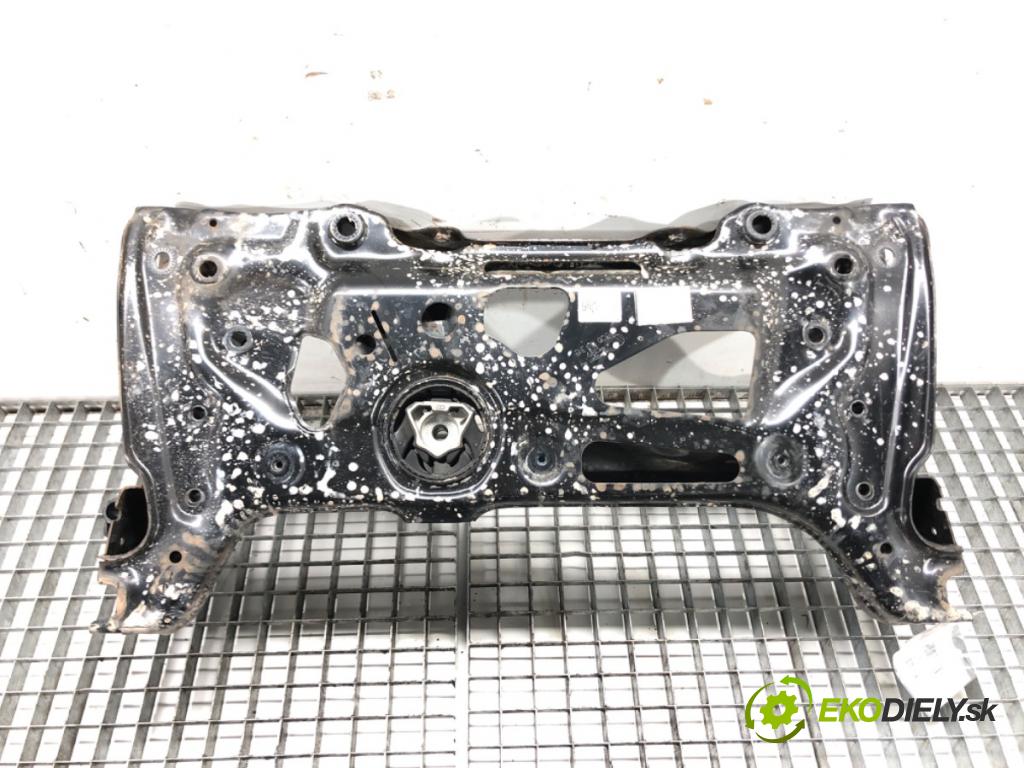 SKODA SUPERB IV Kombi (NZ5) 2023 -    2.0 TDI 110 kW [150 KM] olej napędowy 2023 -  výztuha pod motor 3Q0199315K (Výztuhy přední)