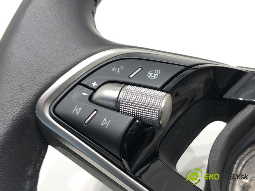 SKODA SUPERB IV Kombi (NZ5) 2023 -    2.0 TDI 110 kW [150 KM] olej napędowy 2023 -  Volant  (Volanty)