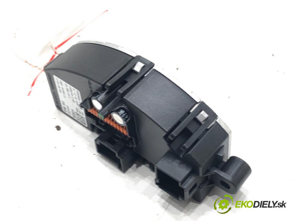 SKODA SUPERB IV Kombi (NZ5) 2023 -    2.0 TDI 110 kW [150 KM] olej napędowy 2023 -  odpor rezistor topení vzduchu 5Q0907521F (Odpory topení)