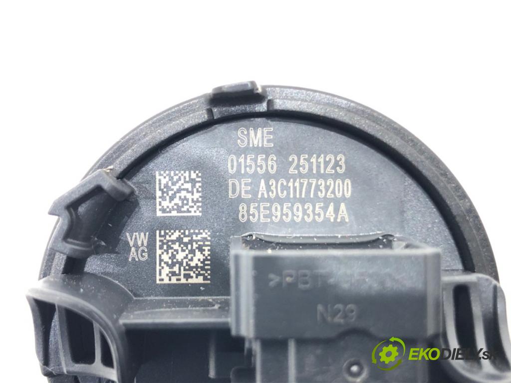 SKODA SUPERB IV Kombi (NZ5) 2023 -    2.0 TDI 110 kW [150 KM] olej napędowy 2023 -  Snímač nárazu 85E959354A (Snímače nárazu)