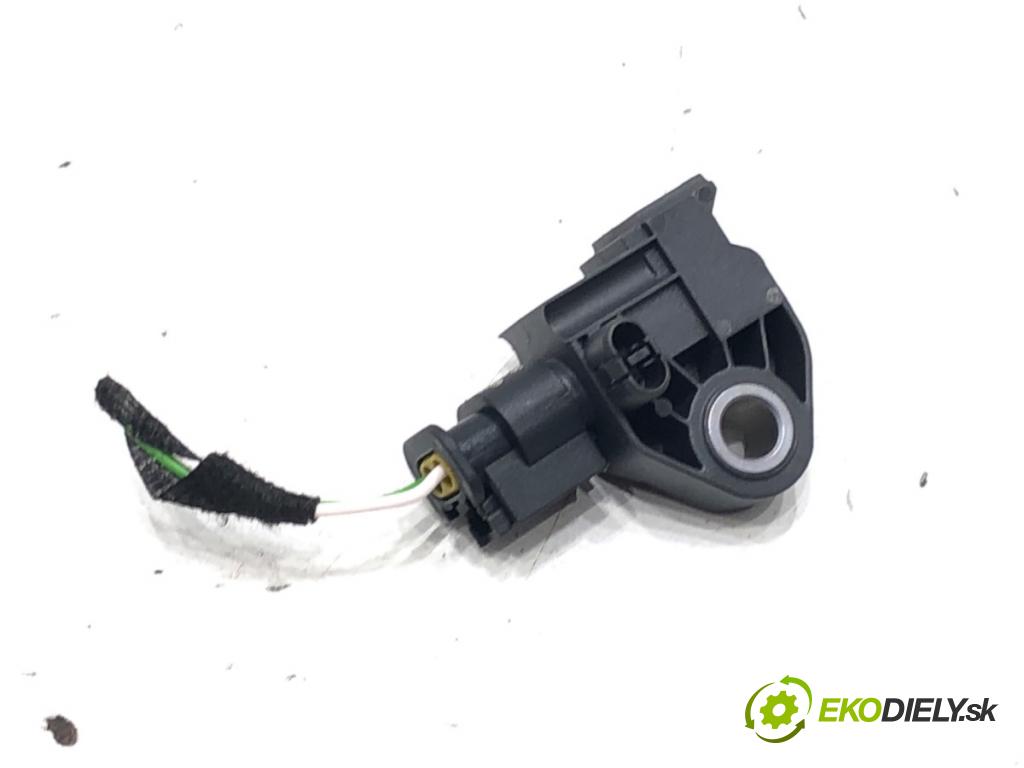 SKODA SUPERB IV Kombi (NZ5) 2023 -    2.0 TDI 110 kW [150 KM] olej napędowy 2023 -  Snímač nárazu 5WA907651 (Snímače nárazu)