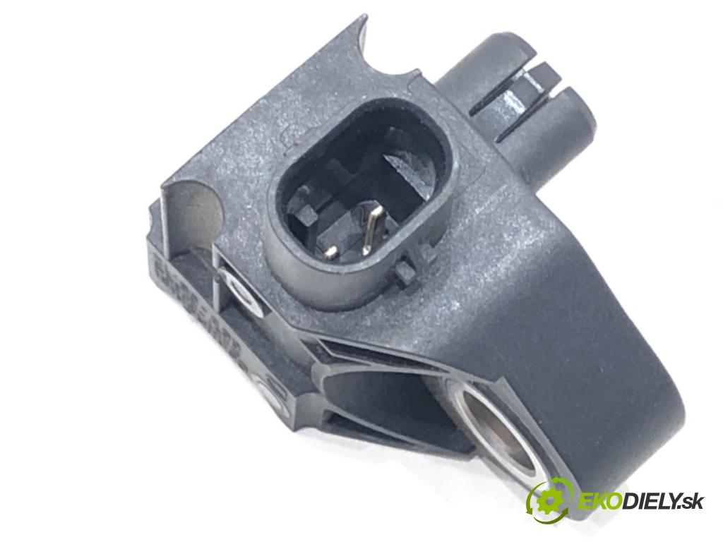 SKODA SUPERB IV Kombi (NZ5) 2023 -    2.0 TDI 110 kW [150 KM] olej napędowy 2023 -  Snímač nárazu 5WA907651 (Snímače nárazu)