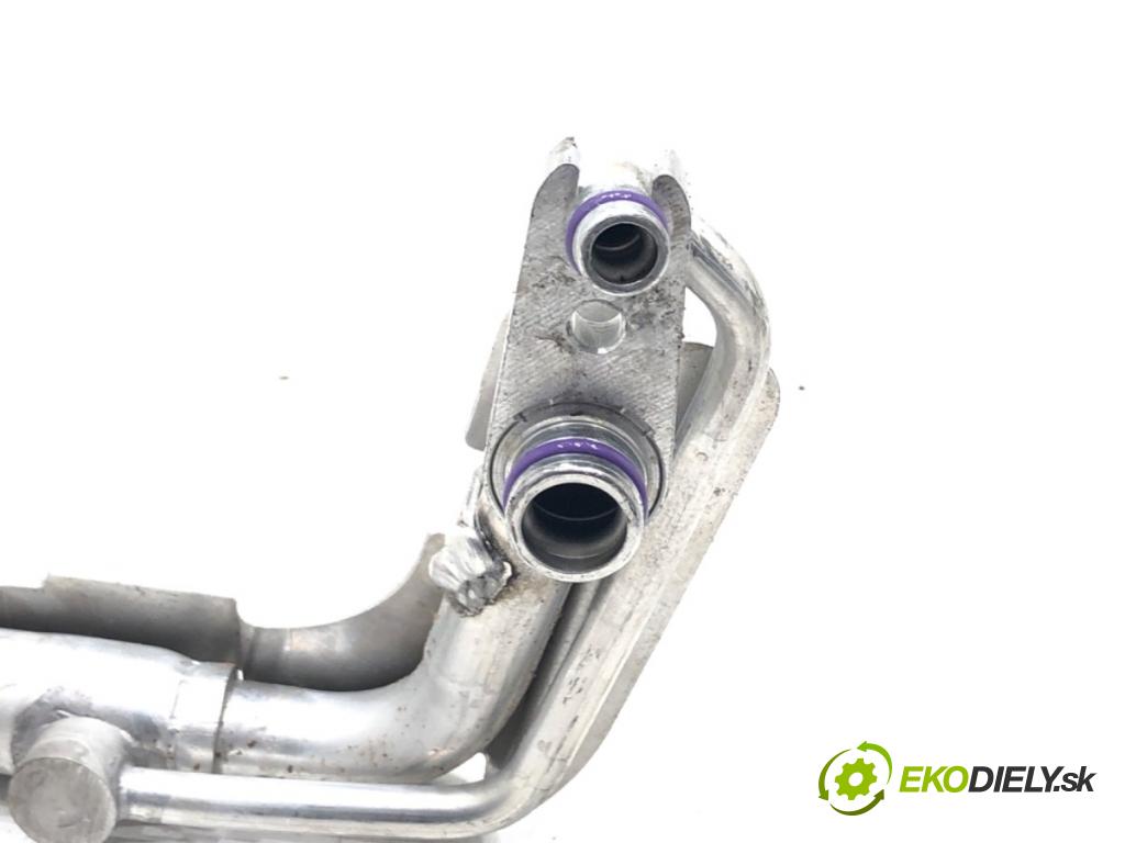 SKODA SUPERB IV Kombi (NZ5) 2023 -    2.0 TDI 110 kW [150 KM] olej napędowy 2023 -  rúrka klimatizácie 5WB816738C (Rúrky klimatizácie)