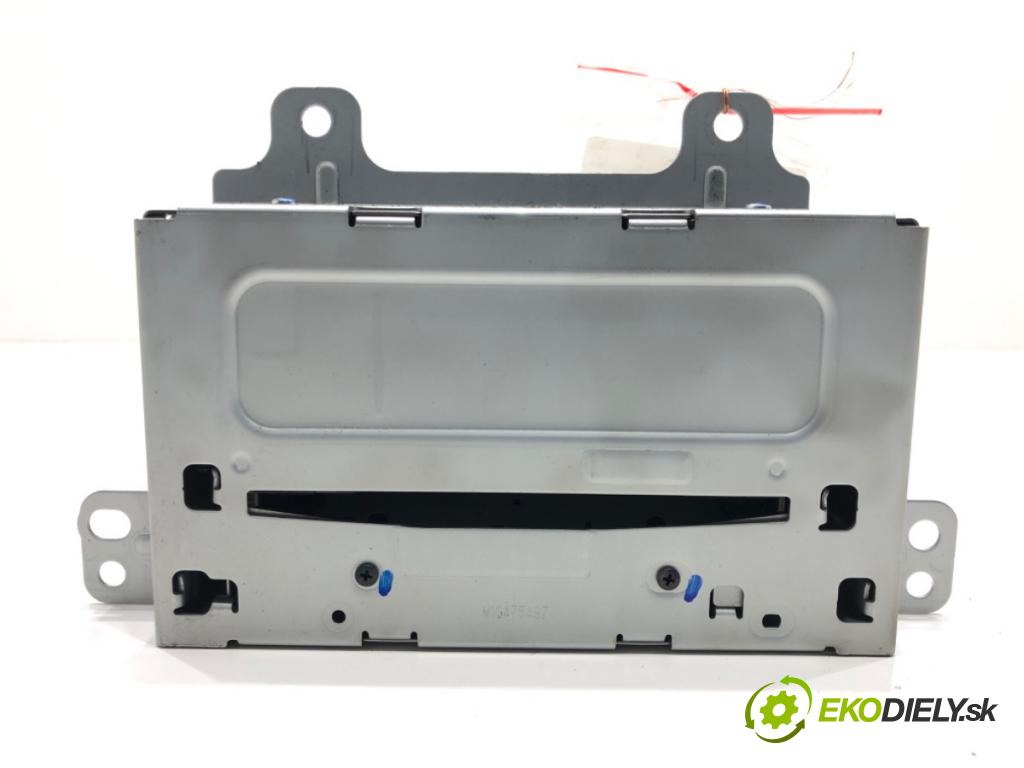 OPEL ASTRA J Sports Tourer (P10) 2010 - 2015    2.0 CDTI (35) 118 kW [160 KM] olej napędowy 2010 - 2015  RADIO 20984175 (Audio zariadenia)