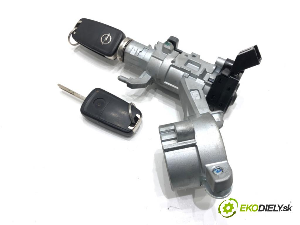 OPEL ASTRA J Sports Tourer (P10) 2010 - 2015    2.0 CDTI (35) 118 kW [160 KM] olej napędowy 2010 - 2015  spinačka 20939745 (Spínacie skrinky a kľúče)