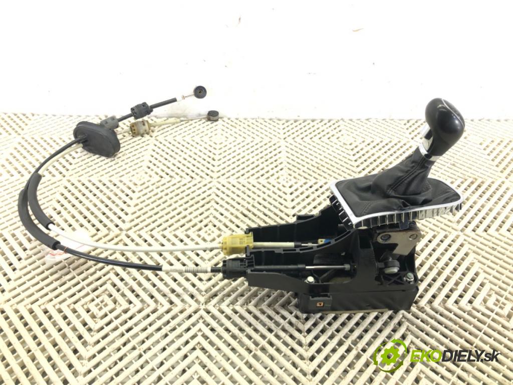 OPEL ASTRA J Sports Tourer (P10) 2010 - 2015    2.0 CDTI (35) 118 kW [160 KM] olej napędowy 2010 - 2015  Kulisa 55563829 (Rýchlostné páky / kulisy)