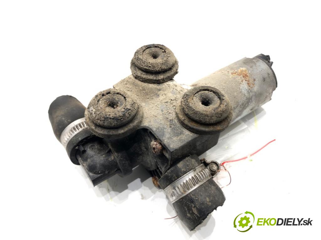 BMW 1 (E87) 2003 - 2013    118 d 105 kW [143 KM] olej napędowy 2007 - 2011  DALŠÍ: pumpa vody 6928246 (Vodní pumpy)