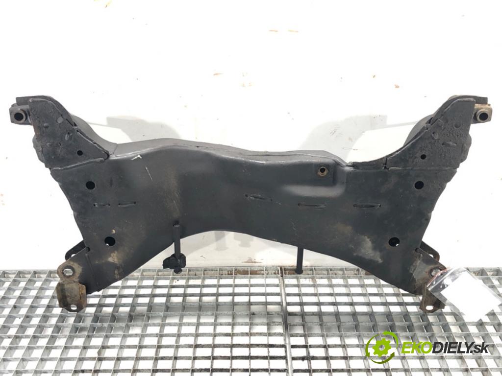 MITSUBISHI OUTLANDER I (CU_W) 2001 - 2008    2.0 (CU2W) 100 kW [136 KM] benzyna 2003 - 2006  výztuha pod motor  (Výztuhy přední)