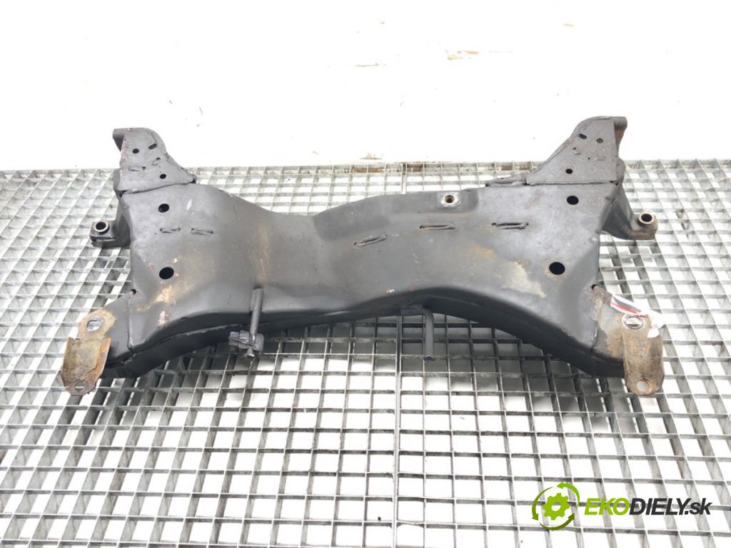 MITSUBISHI OUTLANDER I (CU_W) 2001 - 2008    2.0 (CU2W) 100 kW [136 KM] benzyna 2003 - 2006  výztuha pod motor  (Výztuhy přední)