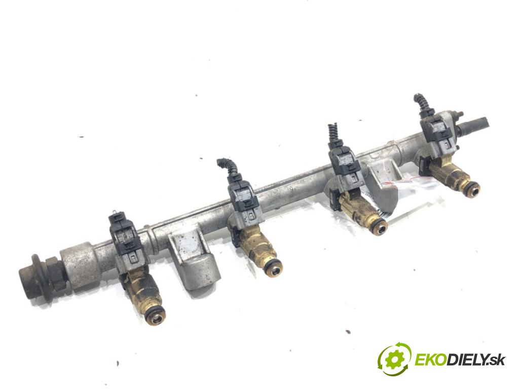 KIA SPORTAGE II (JE_, KM) 2004 - 2022    2.0 16V 4WD 104 kW [141 KM] benzyna 2004 - 2022  Lišta vstrekovacia  (Vstrekovacie lišty)