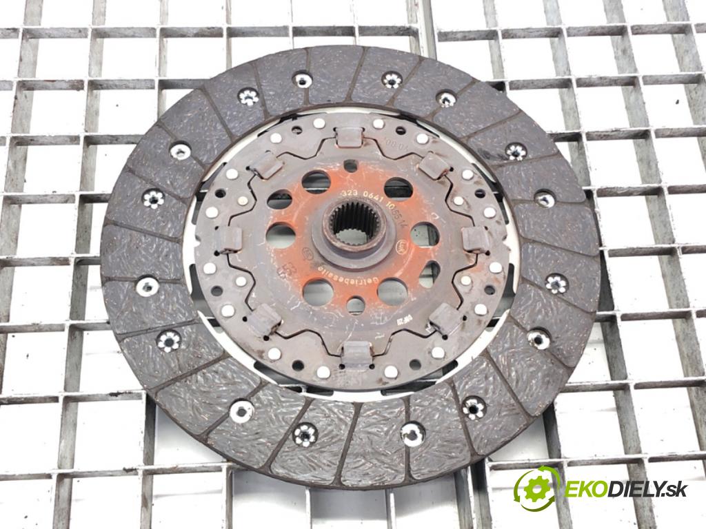 VW TRANSPORTER V Autobus (7HB, 7HJ, 7EB, 7EJ) 2003 - 2015    1.9 TDI 77 kW [105 KM] olej napędowy 2003 - 2009  Spojková sada (bez ložiska) 323064110 (Kompletné sady (bez ložiska))