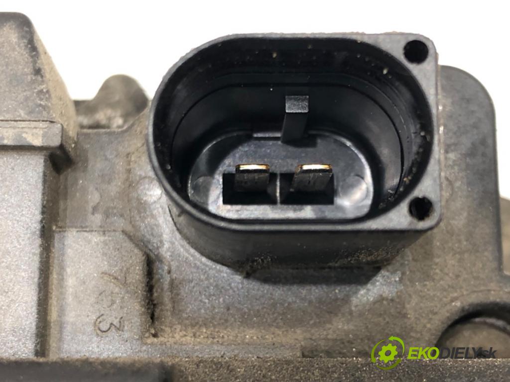 VW TRANSPORTER V Autobus (7HB, 7HJ, 7EB, 7EJ) 2003 - 2015    1.9 TDI 77 kW [105 KM] olej napędowy 2003 - 2009  Alternátor 038903024F (Alternátory)