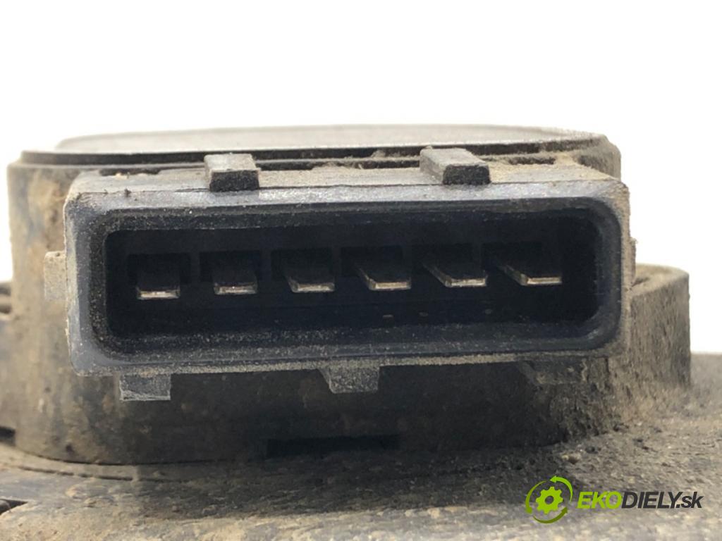 RENAULT SCÉNIC I nadwozie wielkoprzestrzenne (MPV) (JA0/1_, FA0_) 1999 - 2010    1.9 dCi RX4 75 kW [102 KM] olej napędowy 2000 - 2003  Potenciometer plynu  (Pedále)