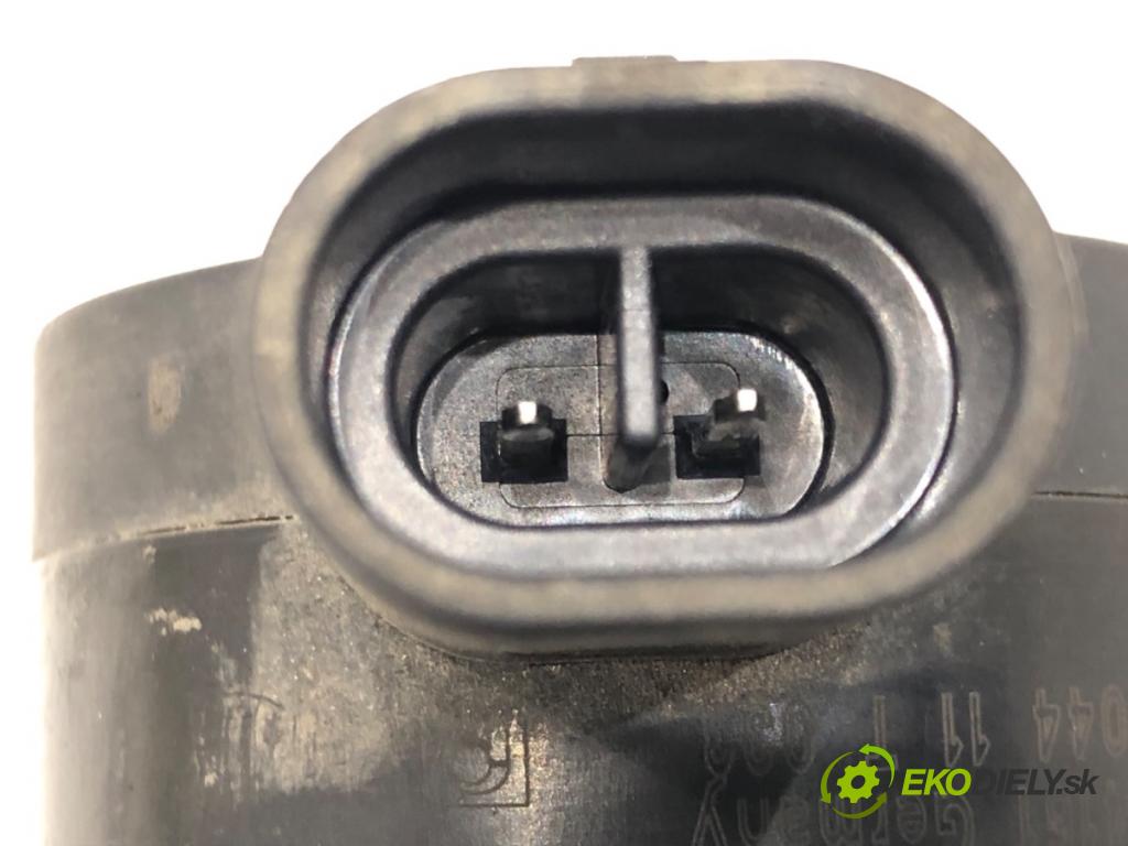 VOLVO C30 (533) 2006 - 2013    1.6 D2 84 kW [115 KM] olej napędowy 2010 - 2012  DALŠÍ: Pumpa vody 31308270 (Vodné pumpy)