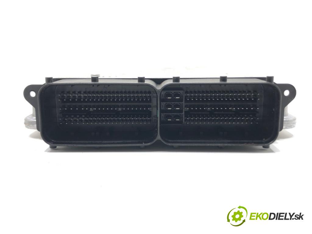 SKODA SUPERB IV Kombi (NZ5) 2023 -    2.0 TDI 110 kW [150 KM] olej napędowy 2023 -  riadiaca jednotka Motor 05L987309AG (Riadiace jednotky)
