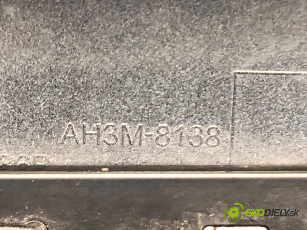 LAND ROVER RANGE ROVER SPORT I (L320) 2005 - 2013    3.0 D 4x4 180 kW [245 KM] olej napędowy 2009 - 2013  mřížka maska AH3M-8138 (Mřížky (masky) chladičů)