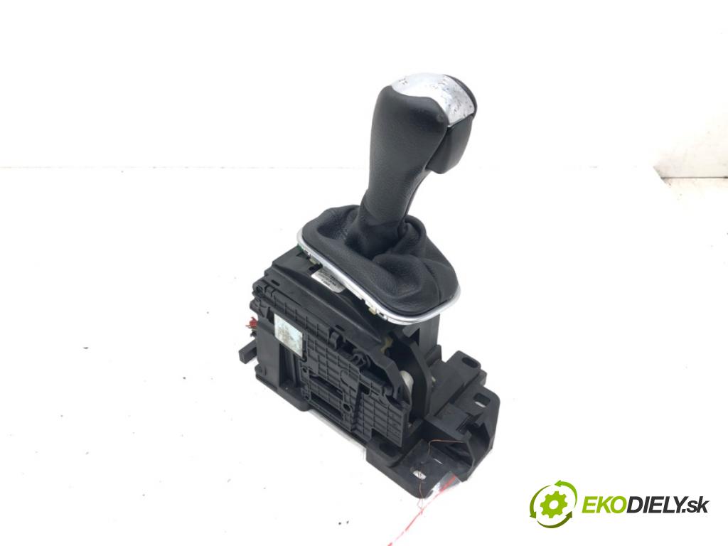 LAND ROVER RANGE ROVER SPORT I (L320) 2005 - 2013    3.0 D 4x4 180 kW [245 KM] olej napędowy 2009 - 2013  Kulisa AH32-7Z370-AD (Rýchlostné páky / kulisy)