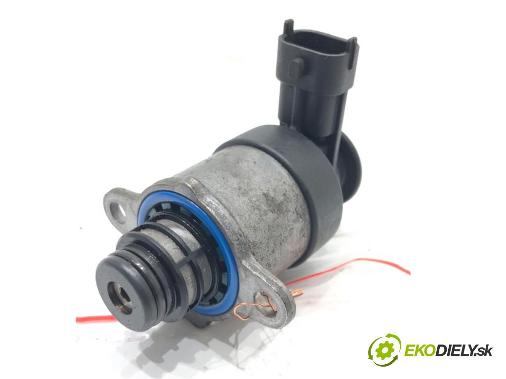 LAND ROVER RANGE ROVER SPORT I (L320) 2005 - 2013    3.0 D 4x4 180 kW [245 KM] olej napędowy 2009 - 2013  Regulátor tlaku paliva 0928400756 (Ostatné)