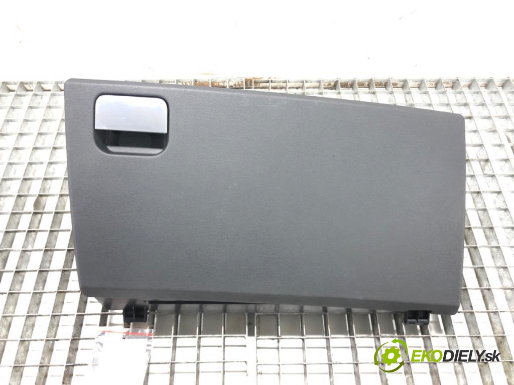 LAND ROVER RANGE ROVER SPORT I (L320) 2005 - 2013    3.0 D 4x4 180 kW [245 KM] olej napędowy 2009 - 2013  Priehradka, kastlík spolujazdca  (Priehradky, kastlíky)