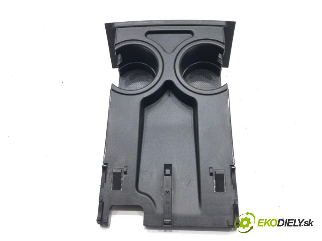 LAND ROVER RANGE ROVER SPORT I (L320) 2005 - 2013    3.0 D 4x4 180 kW [245 KM] olej napędowy 2009 - 2013  Držiak na nápoje FJI500031 (Úchyty, držiaky na nápoje)