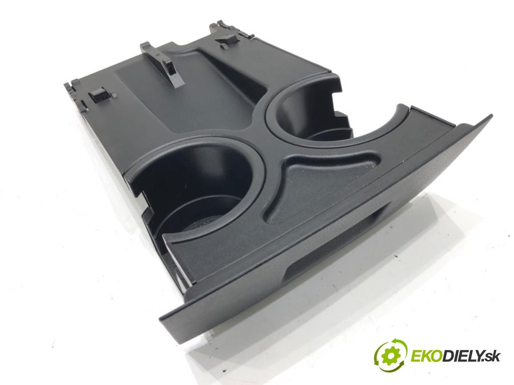 LAND ROVER RANGE ROVER SPORT I (L320) 2005 - 2013    3.0 D 4x4 180 kW [245 KM] olej napędowy 2009 - 2013  Držiak na nápoje FJI500031 (Úchyty, držiaky na nápoje)