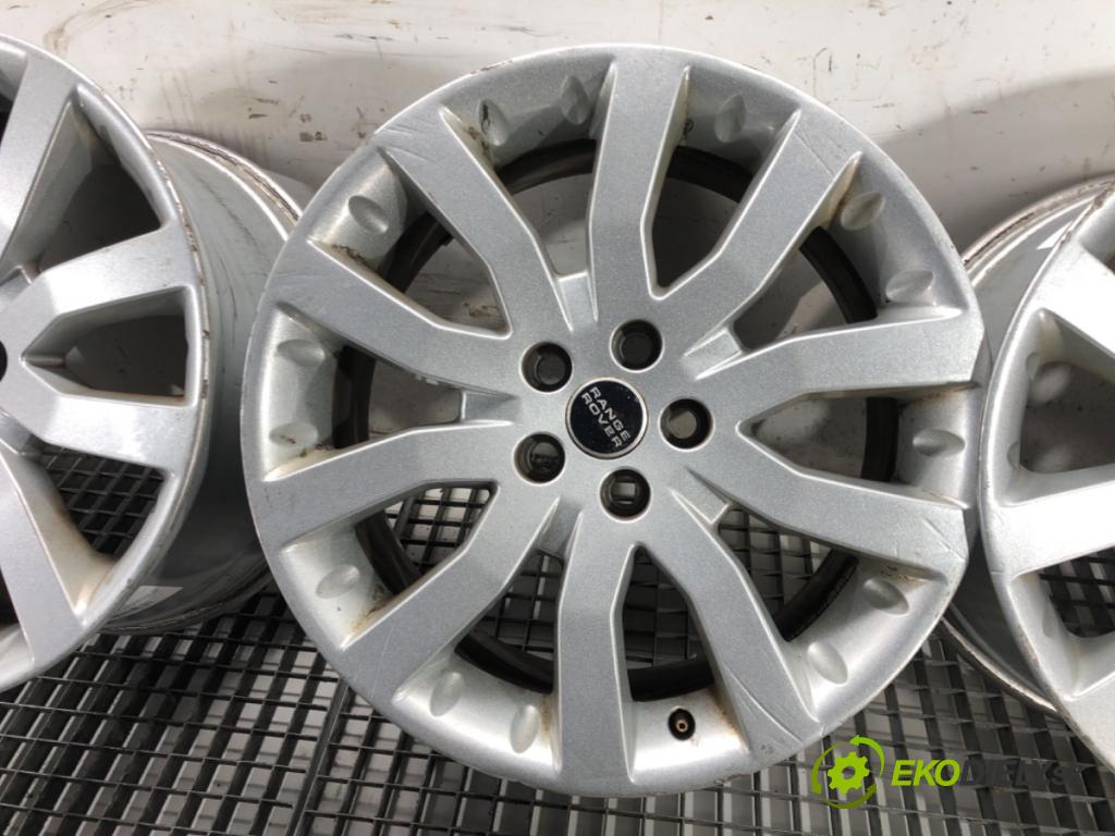LAND ROVER RANGE ROVER SPORT I (L320) 2005 - 2013 kvalita B . JEDNA KUS: do VYROVNÁVÁNIE: I Odreniny motor 3.0D: 180kW 245HP 306DT : VIN: farba biely Prevodovka automatická rok rok vyr. 2010 obdobie rok vyr. 2005-2013
