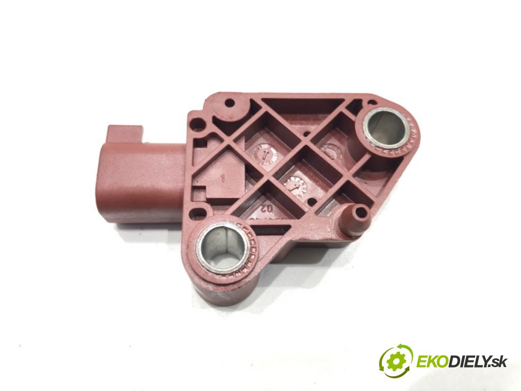 LAND ROVER RANGE ROVER SPORT I (L320) 2005 - 2013    3.0 D 4x4 180 kW [245 KM] olej napędowy 2009 - 2013  Snímač nárazu 5H2Z-14B345-BA (Snímače nárazu)