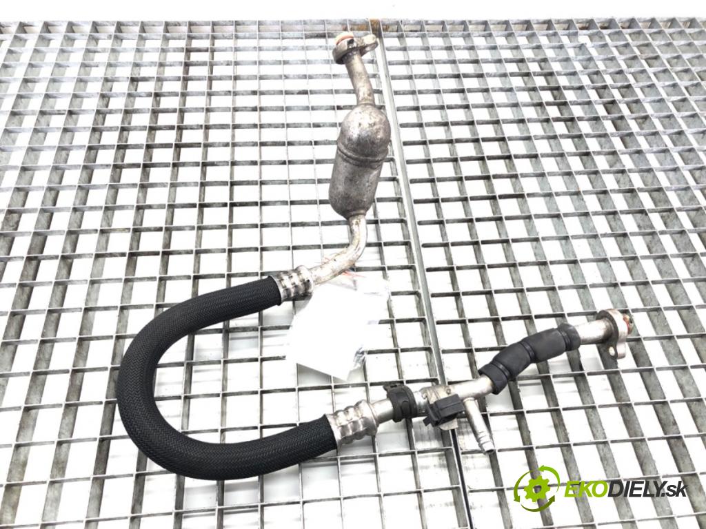 LAND ROVER RANGE ROVER SPORT I (L320) 2005 - 2013    3.0 D 4x4 180 kW [245 KM] olej napędowy 2009 - 2013  rúrka klimatizácie  (Rúrky klimatizácie)