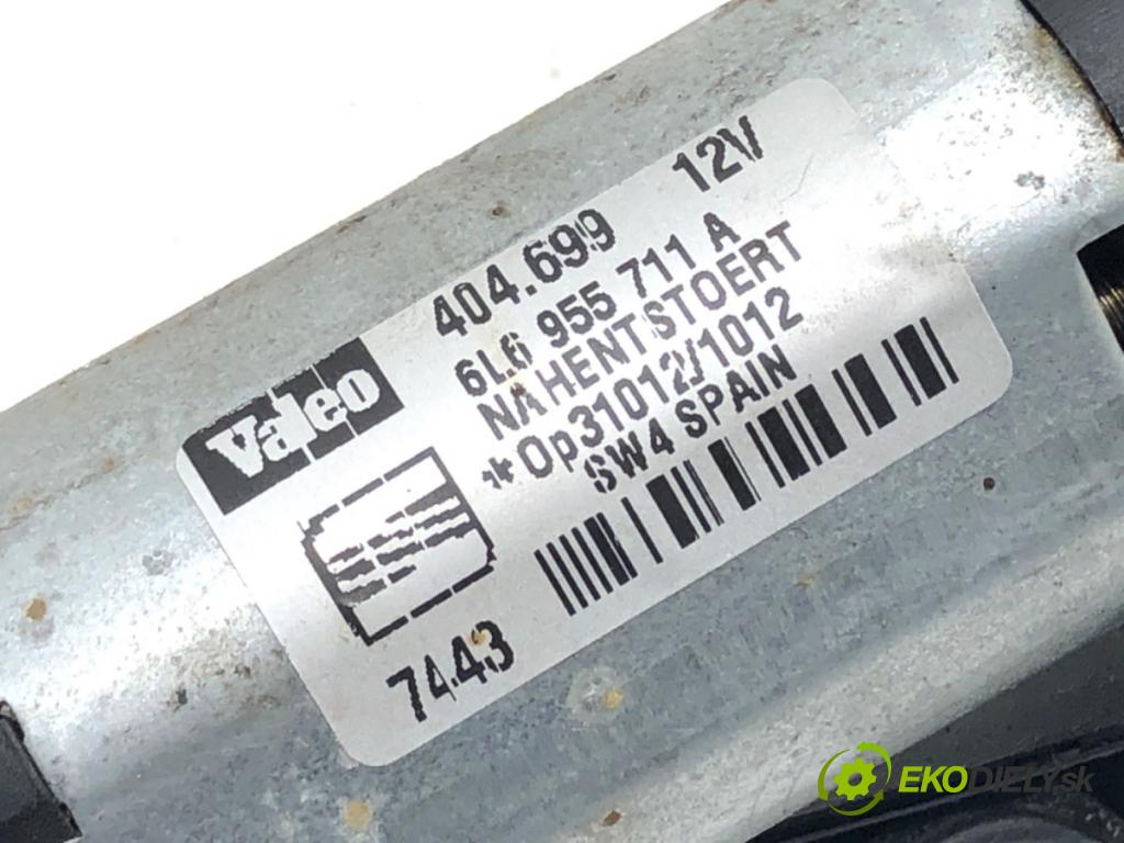 SEAT IBIZA III (6L1) 2002 - 2009    1.4 16V 55 kW [75 KM] benzyna 2002 - 2007  motor stěračů zadní část 6L6955711A