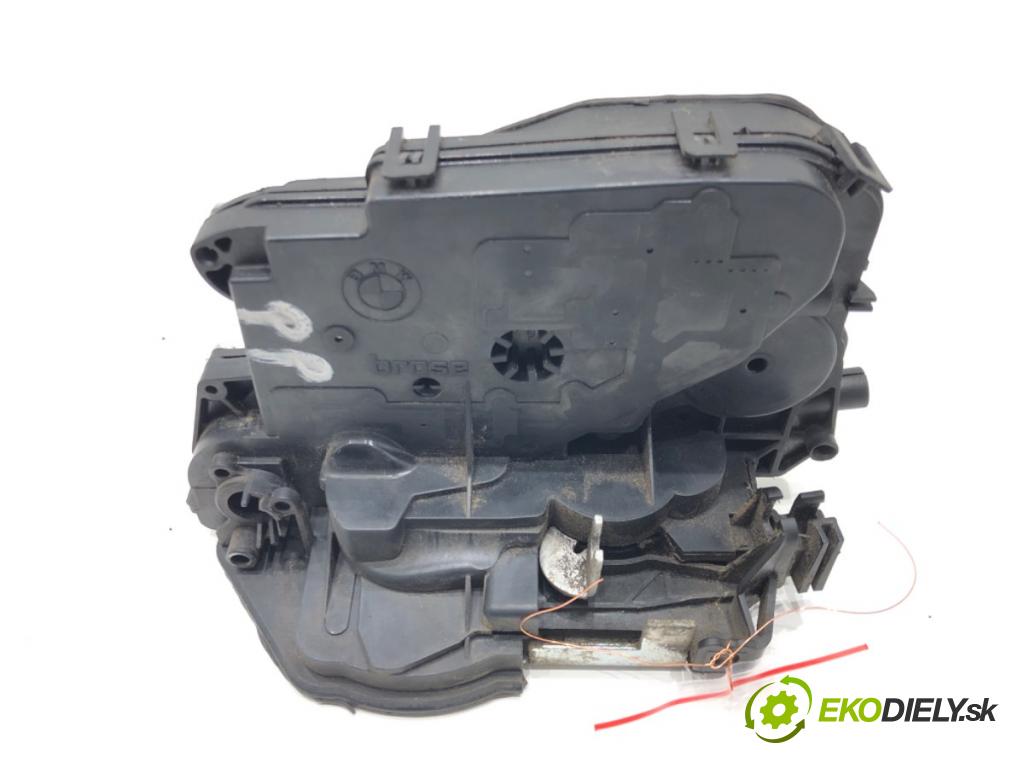 BMW 3 (E90) 2004 - 2012    318 d 105 kW [143 KM] olej napędowy 2007 - 2011  zámok dveře pravý přední část 7229466