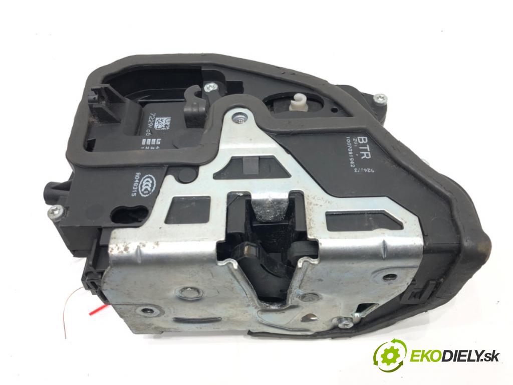 BMW 3 (E90) 2004 - 2012    318 d 105 kW [143 KM] olej napędowy 2007 - 2011  zámok dveře pravý přední část 7229466