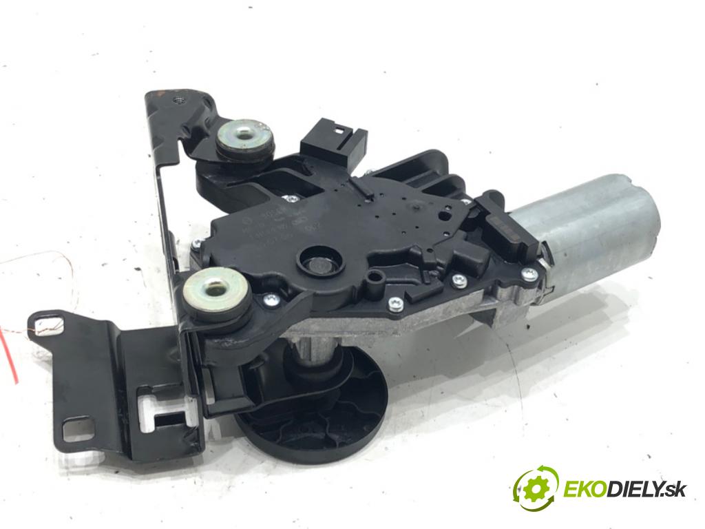 BMW 3 (E90) 2004 - 2012    318 d 105 kW [143 KM] olej napędowy 2007 - 2011  motor stěračů zadní část 1397220905