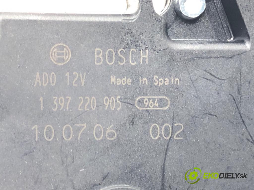 BMW 3 (E90) 2004 - 2012    318 d 105 kW [143 KM] olej napędowy 2007 - 2011  motor stěračů zadní část 1397220905