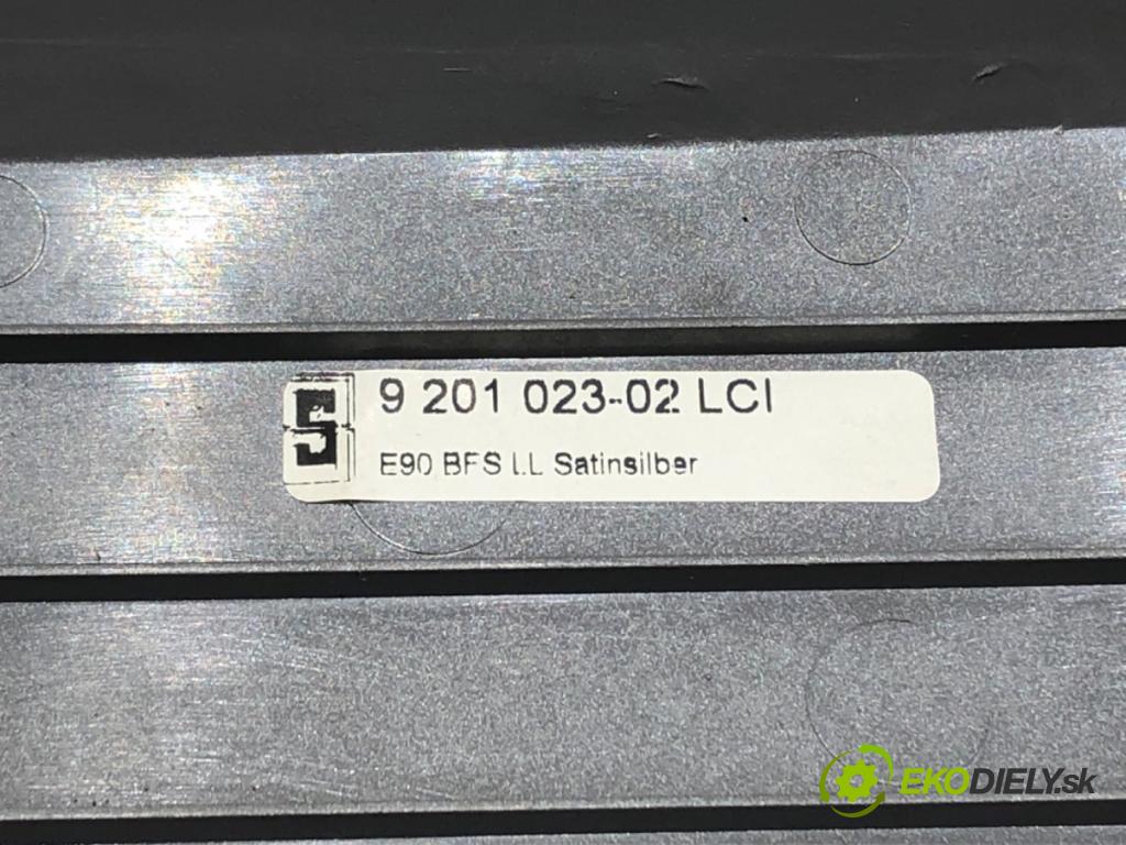 BMW 3 (E90) 2004 - 2012    318 d 105 kW [143 KM] olej napędowy 2007 - 2011  lišty kryt 9201023 9197238 (Lišty)