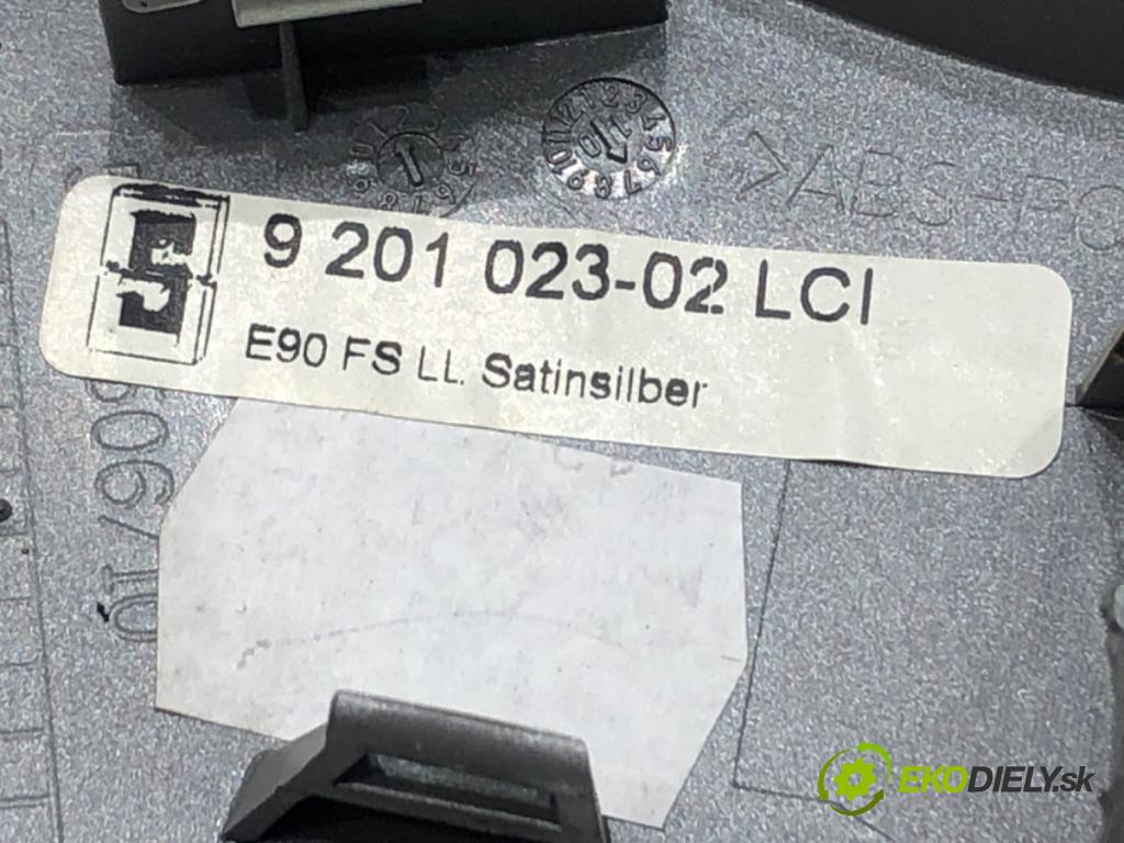 BMW 3 (E90) 2004 - 2012    318 d 105 kW [143 KM] olej napędowy 2007 - 2011  lišty kryt 9201023 9197238 (Lišty)