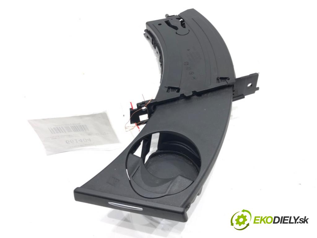 BMW 3 (E90) 2004 - 2012    318 d 105 kW [143 KM] olej napędowy 2007 - 2011  Držiak na nápoje 7127406 (Úchyty, držiaky na nápoje)