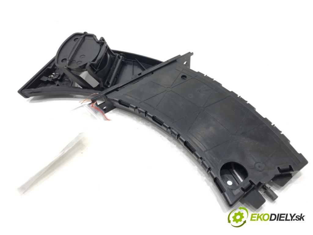 BMW 3 (E90) 2004 - 2012    318 d 105 kW [143 KM] olej napędowy 2007 - 2011  Držiak na nápoje 7127406 (Úchyty, držiaky na nápoje)