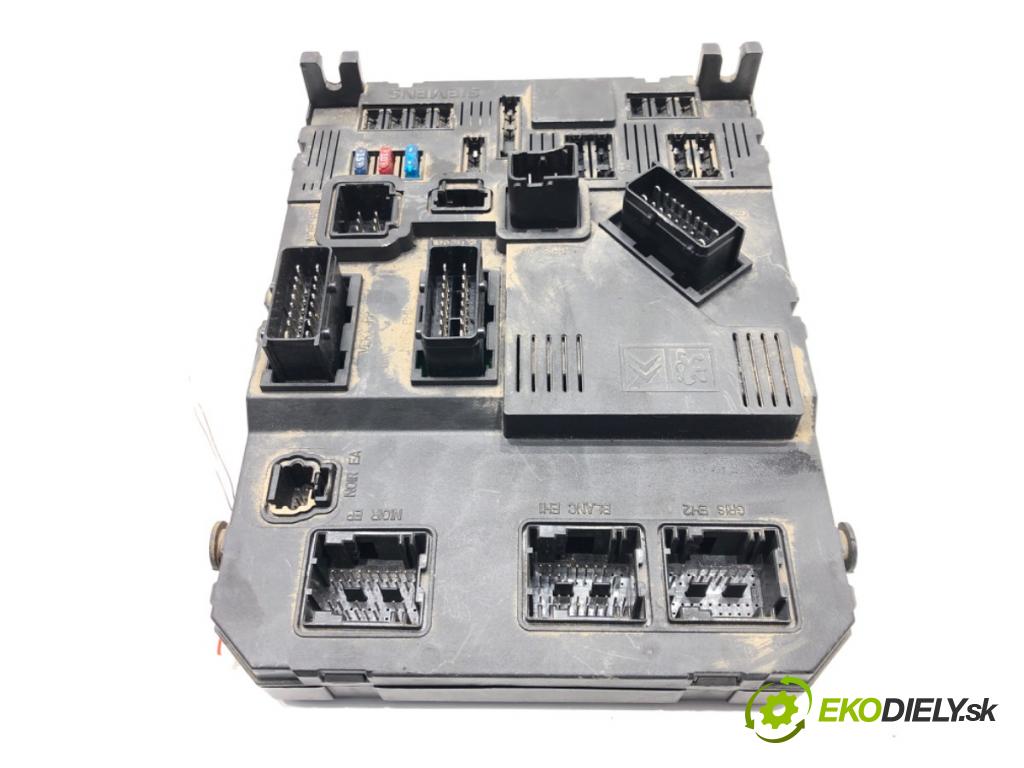 PEUGEOT 206 liftback (2A/C) 1998 - 2012    ---  modul BSI 9649627780 (Pojistkové skříňky)