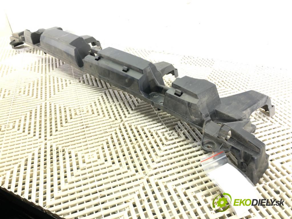 DACIA DUSTER (HM_) 2017 - 2022    1.0 TCe 90 67 kW [91 KM] benzyna 2021 - 2022  výztuha nárazníka zadní část  (Výztuhy zadní)